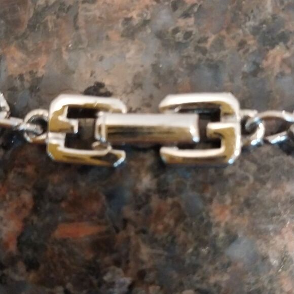 Givenchy Silver Chain Necklace...New - Picture 2 of 8